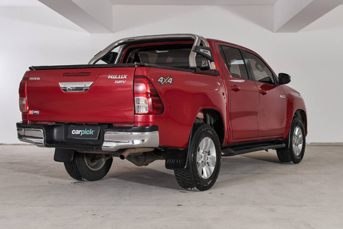 Imagen 3 de 12 de Toyota Hilux L/16 2.8 Dc 4x4 Tdi Srv 2017