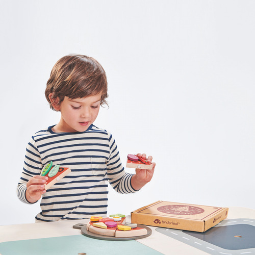 Caja Con Set De Pizza Juguete De Madera- Tender Leaf Toys