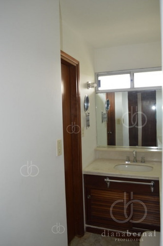 Imagen 11 de 20 de Apartamento En Goleta, En Venta, Mansa, Punta Del Este, 3 Dormitorios.