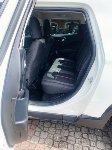 Imagem 5 de 6 de Fiat Toro 1.8 16v Evo Freedom