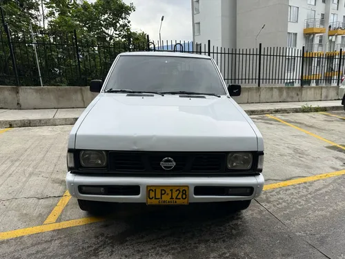 Nissan D21 2.4 4x2