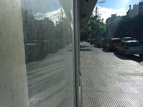 Imagen 7 de 14 de Local Comercial En Villa Urquiza