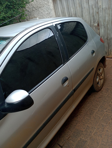 Peugeot 206 1.4 Presence Flex 5p