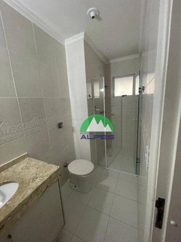 Imagem 21 de 30 de Triplex Mobiliado E Super Bem Localizado! - So1613