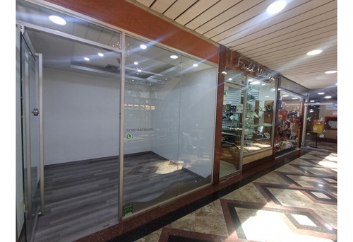 Local En Venta Manzanares Plaza