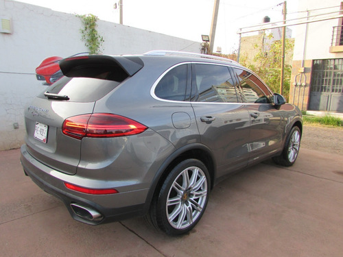 Imagen 3 de 15 de Porsche Cayenne 2016