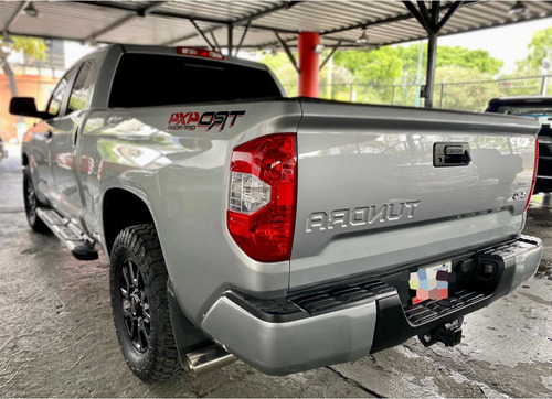 Imagen 3 de 8 de Toyota Tundra D/c 4x4 Automatico