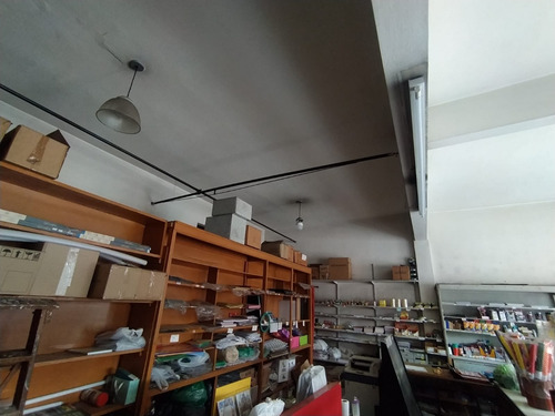 Local Comercial + Casa 4 Ambientes, 2 Baños En Venta Sobre Av. Independencia, Zona Chauvin, Mar Del Plata.