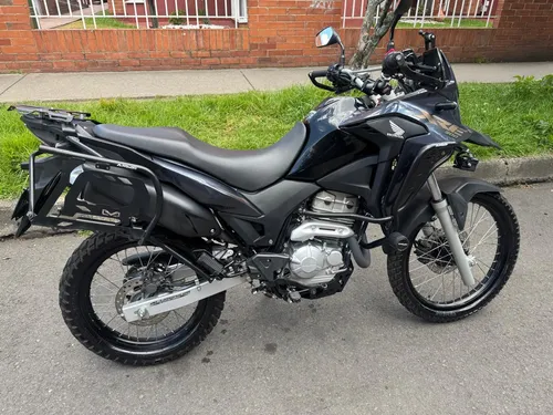 Honda Xre 300, Mod. 2023. 5.400 Km. Unico Dueño Bogota D.c.