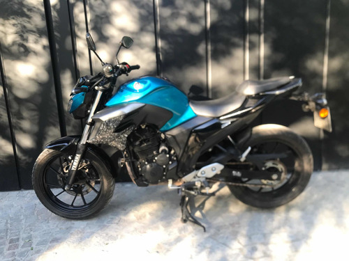 Yamaha Fz 25 Puntomoto