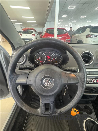 Volkswagen Voyage 1.0 MI TRENDLINE 8V FLEX 4P MANUAL