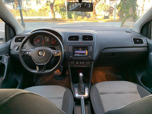 Volkswagen Polo Highline 1.6 Aut 2017