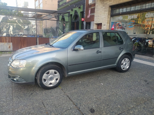 Volkswagen Golf 1.6 Advance