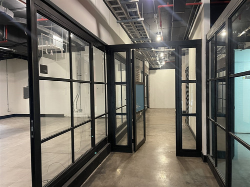 Oficina 446 M2 Barrio El Golf, Las Condes