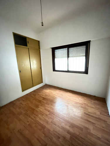 Casa En Alquiler De 4 Ambientes