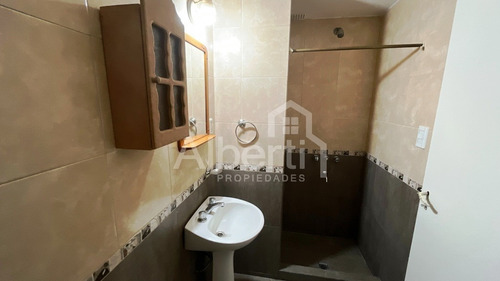 Venta Depatramento 2 Ambientes Ramos Mejía Centro.