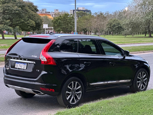 Volvo XC60 2.0 T5 High 240cv At