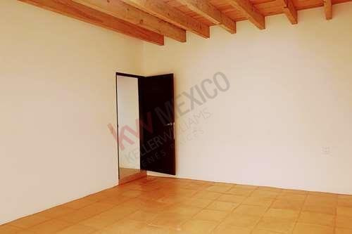 Imagen 21 de 25 de Casa En Renta En Avandaro A Dos Cuadras Del Centro