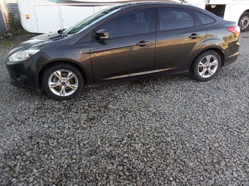 Ford Focus III 1.6 Sedan S