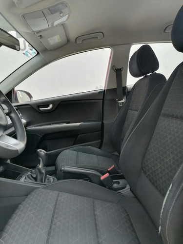 Imagen 7 de 9 de Kia Rio Sedan Lx Manual 2020