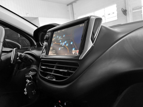 Imagem 9 de 10 de Peugeot 2008 1.6 Griffe