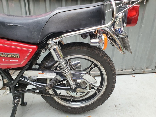 Suzuki Gn 125 Impecable 2015 Primera Mano Mano Tarjetas