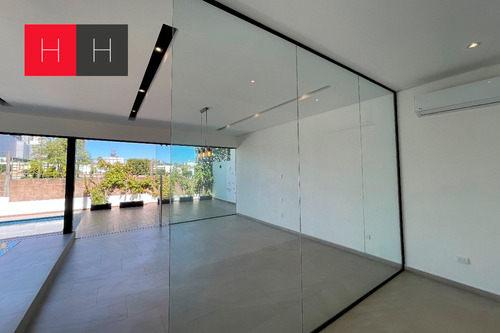 Casa En Venta En Lomas De Angelópolis I