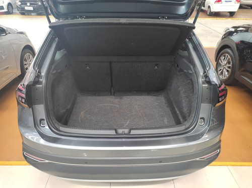 Imagem 7 de 19 de Volkswagen Nivus 1.0 200 Tsi Highline Autom.