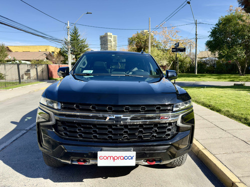 Chevrolet Suburban 5.3 at 4x4
