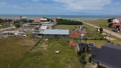 Terreno En Venta En Atlantida, Santa Clara Del Mar.