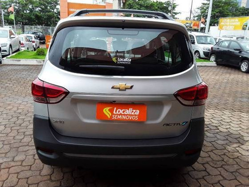 Imagem 2 de 9 de Chevrolet Spin 1.8 Activ7 8v Flex 4p Automático
