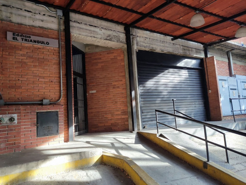 Imagen 6 de 30 de Edificio Para Comercio-industrial