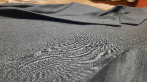 Saco Jos A Bank 44l Lana Poco Uso, Brooks Brothers Gris Oscuro 44l (Usado)