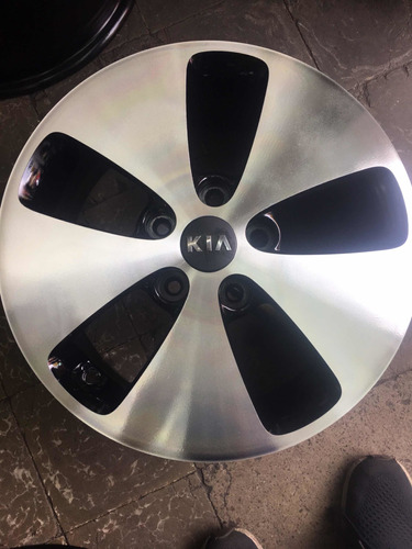 Vendo Los 4 Rines 16x5 Originales De Kia