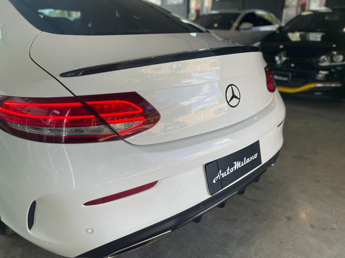Imagen 4 de 16 de Mercedes-benz Clase C 2018 3.0 C400 Coupe Amg-line 333cv