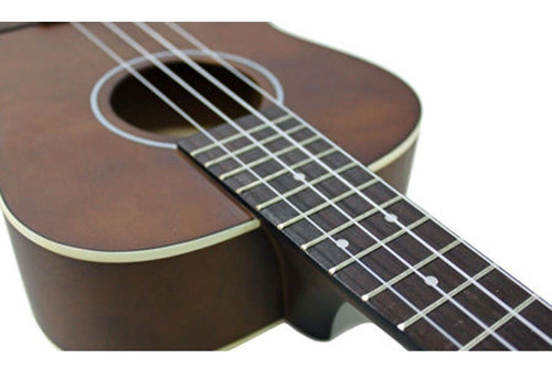 Ukelele Soprano 21 Con Bolso Suzuki