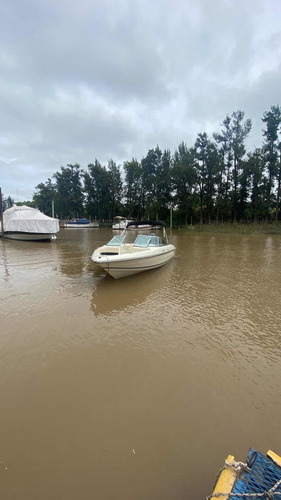 Imagen 22 de 25 de Bermuda Twenty Mercury 150hp 4 Tiempos