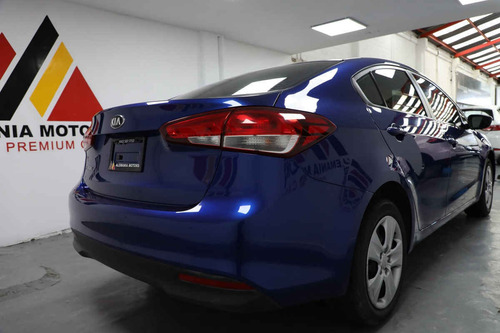 Imagen 6 de 15 de Kia Forte Sedan 2018 4p L, Tm6, Ba, R-16