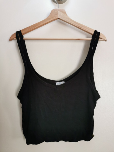 Crop Top Básico Negro De Tirantes Foster