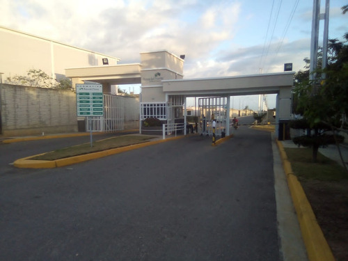 Imagen 5 de 5 de Casa En Venta Urb. Roca Del Norte Barquisimeto