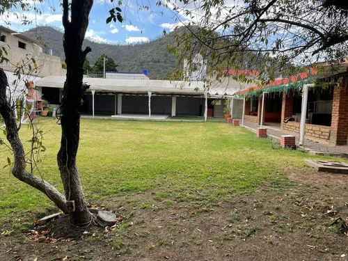 Renta De Jardin De Usos Multiples En Xochitepec, Xochimilco