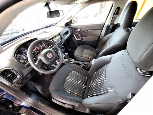Imagem 6 de 13 de Fiat Toro 1.8 16v Evo Flex Endurance At6