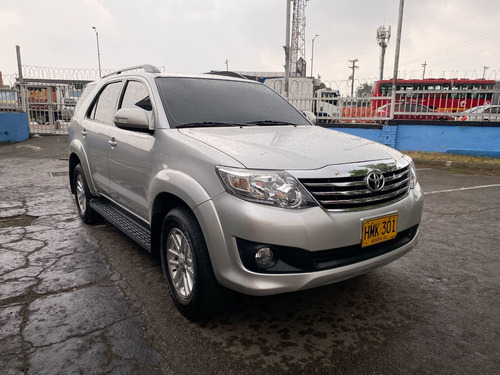 Toyota Fortuner 2.7l 4x2