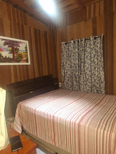 Chale Com Vista P Cachoeira, Com 2 Dormitórios Em Camping Ca