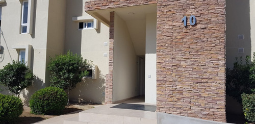 Arriendo Lomas De Papudo- Depto. 3 Dorm/2 Baños- 6 Personas