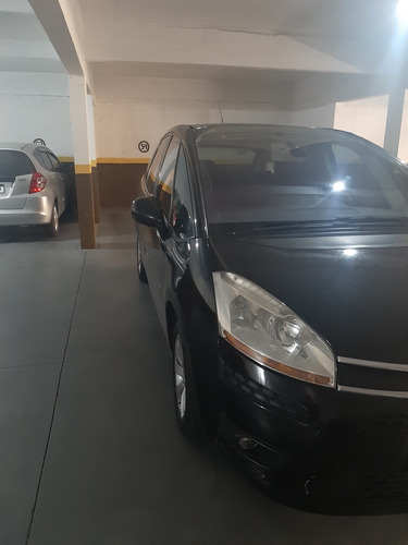 Imagem 2 de 12 de Citroën C4 Picasso 2010 2.0 5p