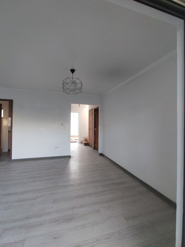 Venta Excelente Casa Con Amplio Patio 3d/3b/3 E.
