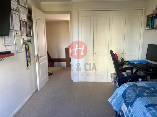 Casa En Venta De 4 Dorm. En Temuco