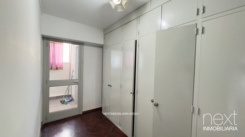 Oportununidad - Venta Amplio Departamento De 100m2 - 2 Dormitorios Mas Comodin Mas Cochera