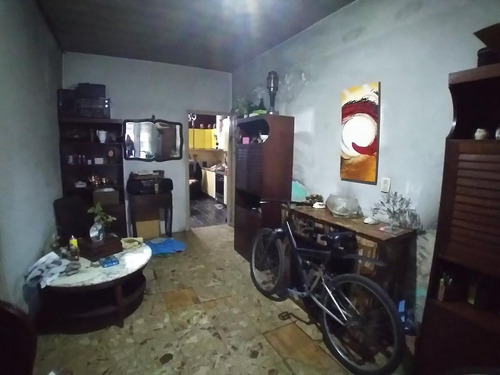 Imagen 5 de 20 de Casa - Haedo